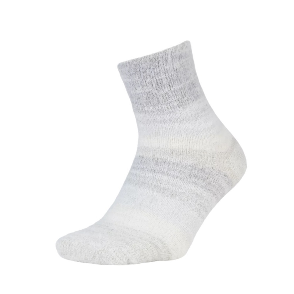Northeast Outfitters Women’s Aloe Infused Cozy Cabin Socks - Mink Marl Crew
